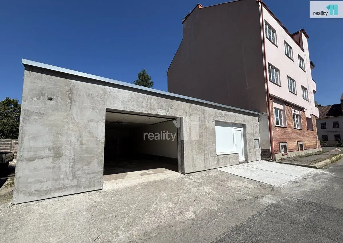 Pronájem komerčního prostoru 144 m² – Česká Lípa, Malá ulice