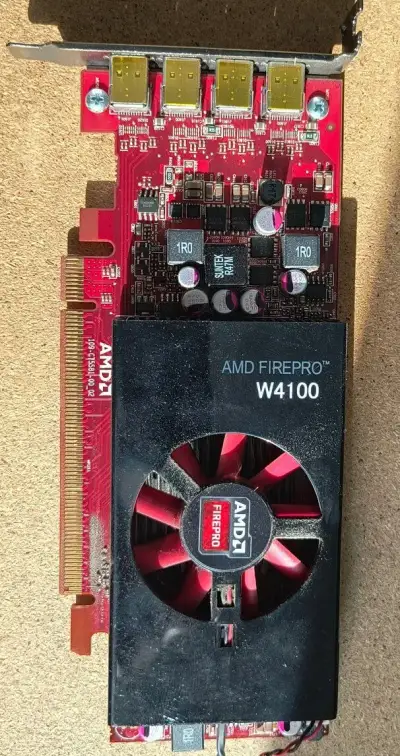 AMD FirePro W4100 2GB, 4× mini DisplayPort