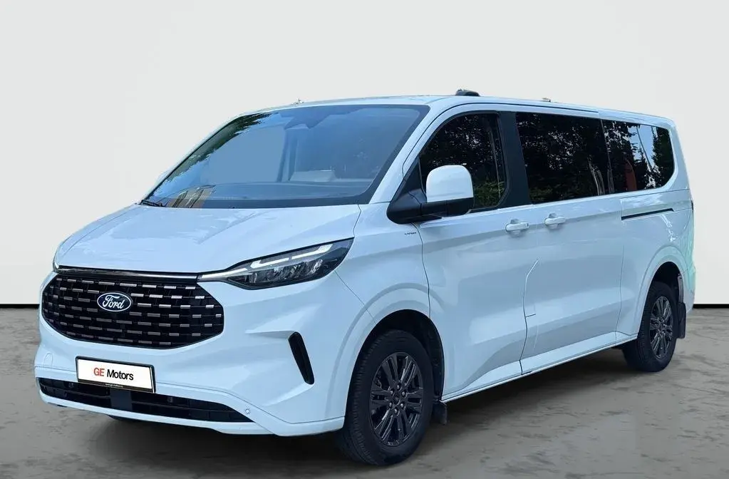 Ford Tourneo – 2025, 54 000 km
