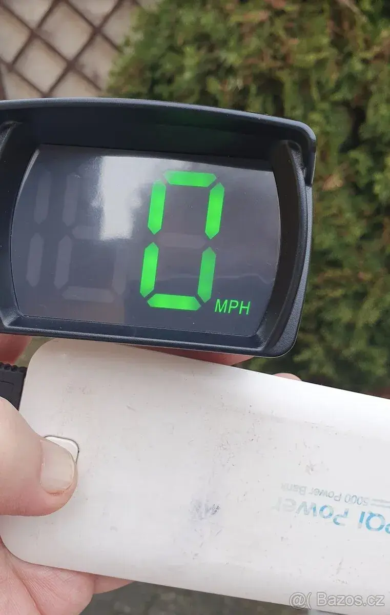 ⚡️ Nový digitální GPS tachometr do auta v mílích ⚡️