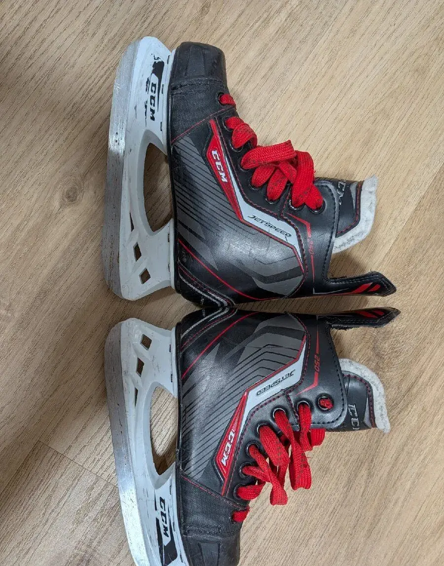 Dětské brusle CCM velikost 31