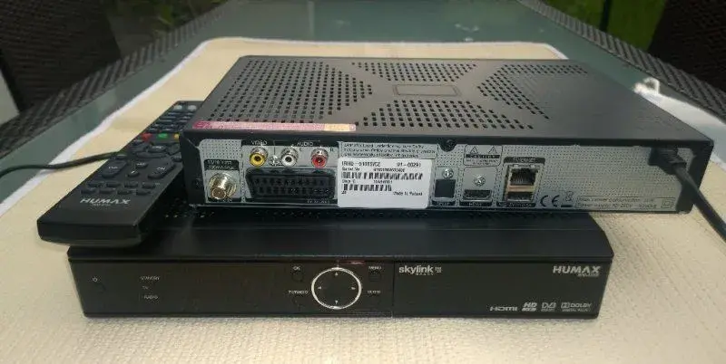 Satelitní přijímač HUMAX IRHD 5100S