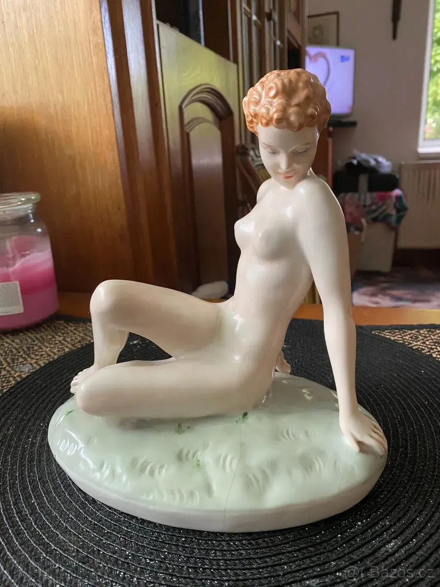 porcelánové sošky staré značené