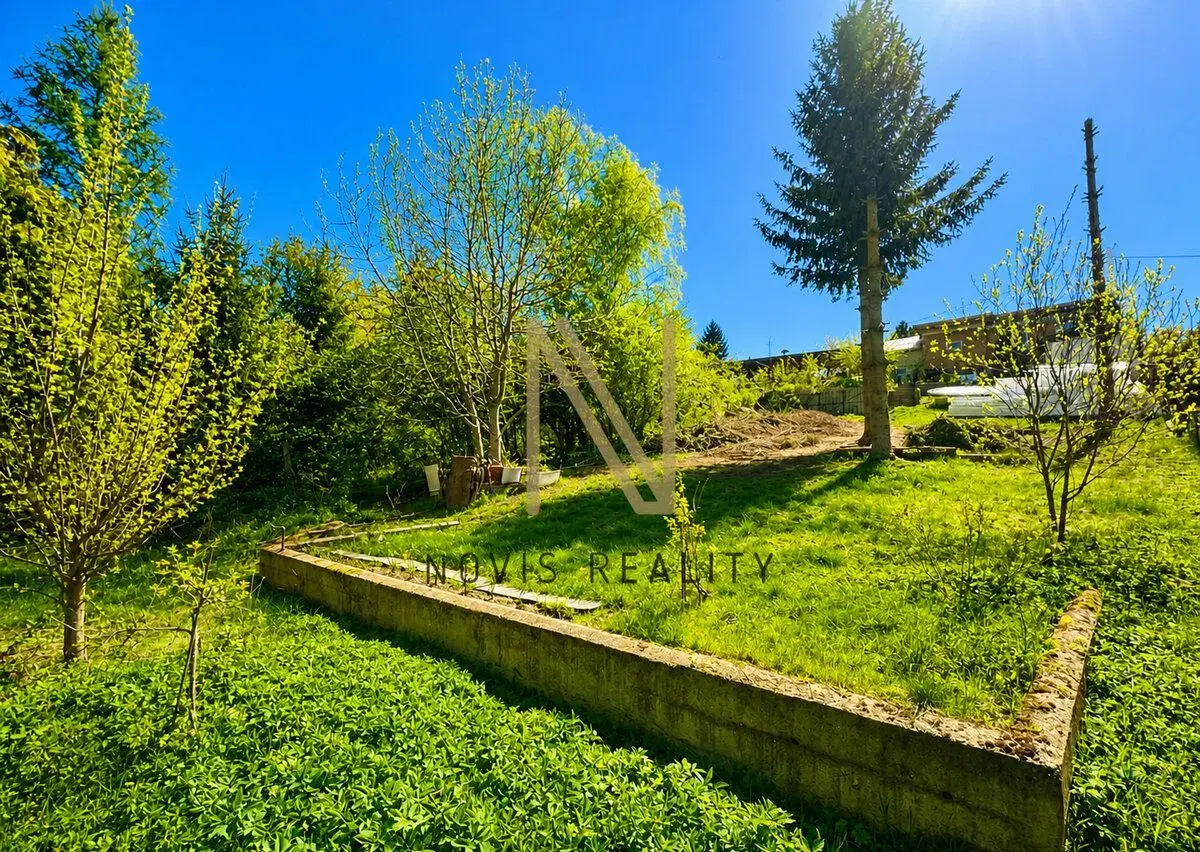 Prodej stavební pozemek 400 m², Plzeň - Skvrňany