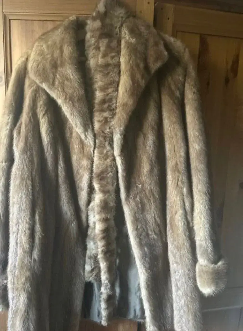 Kožich norkový L/Xl