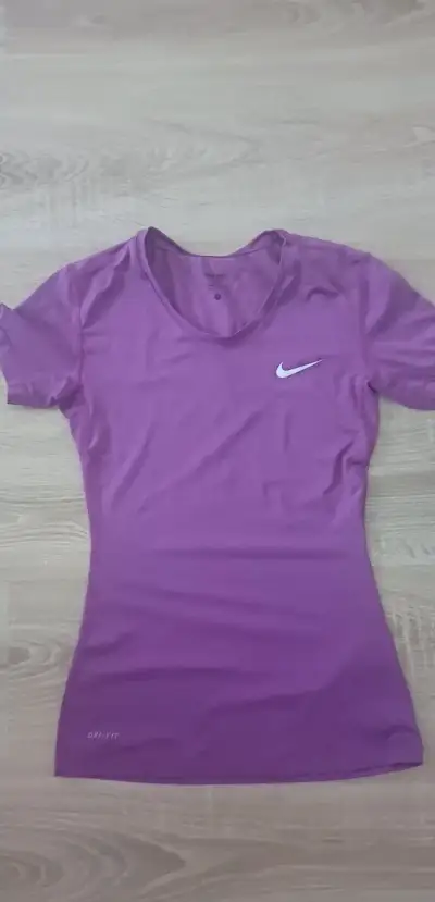 Tricko sportovni Nike vel S