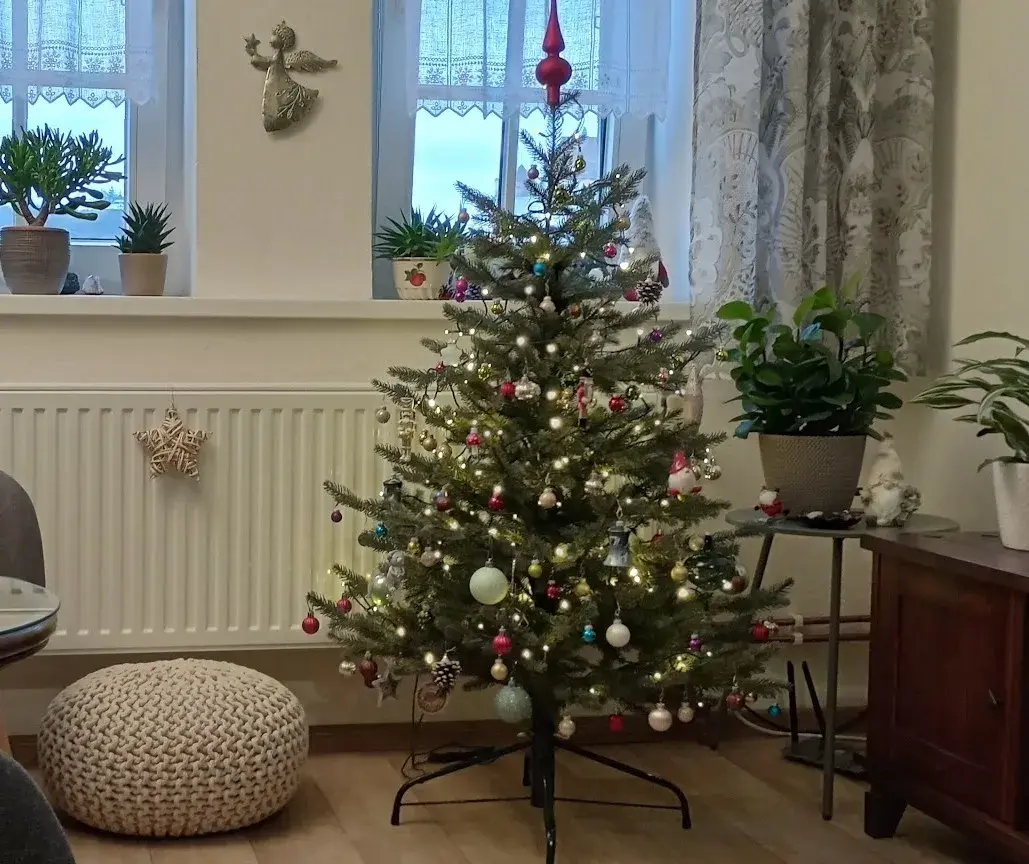 NOL Shops Smrk Kanadský 130 cm PE 3D jehličí