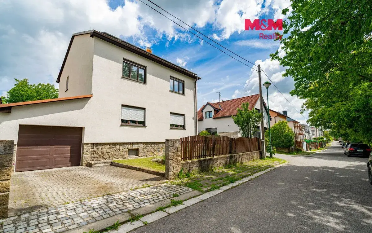 Jihlava,ul.Nad Splavem-Prodej dvougeneračního rodinného domu