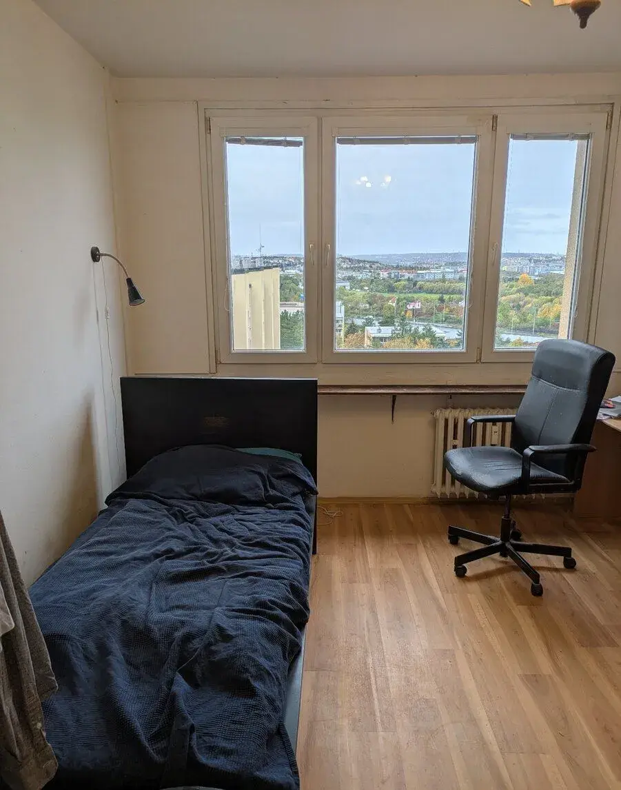 Pronájem garsonky Praha 10