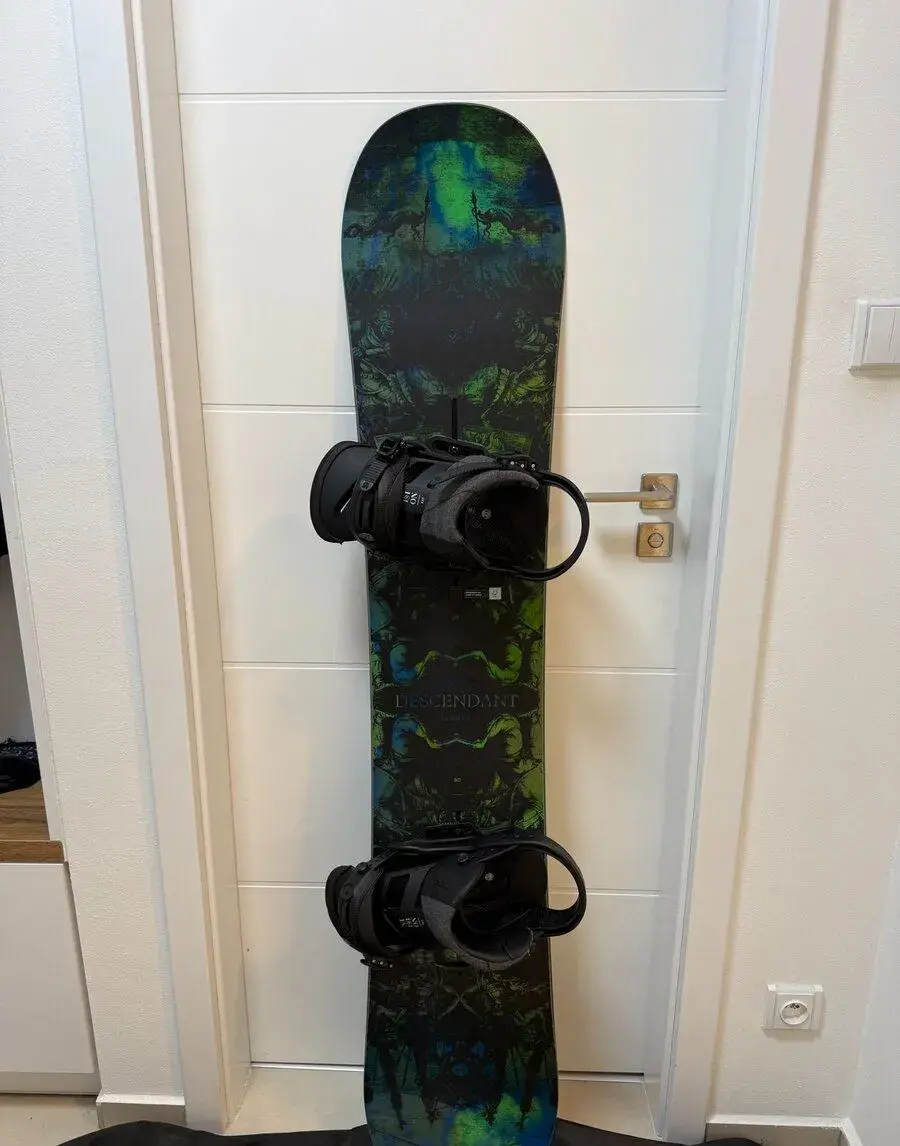 Snowboard set Burton Descendant 160 + vázání + boty 45,5
