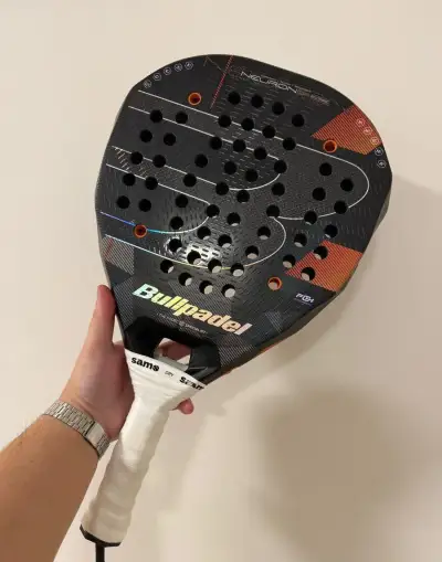 Bullpadel Neuron 02 Edge, Fede Chingotto 2026