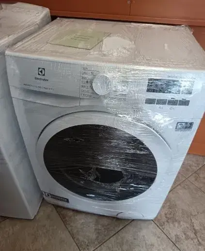 pračka Electrolux 8 kg