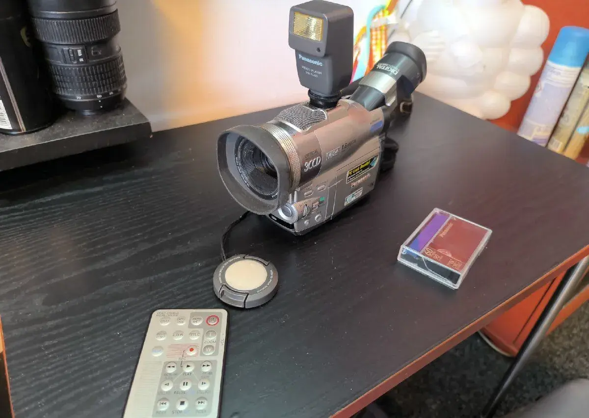 Digitální videokamera Panasonic NV-MX300 3CCD
