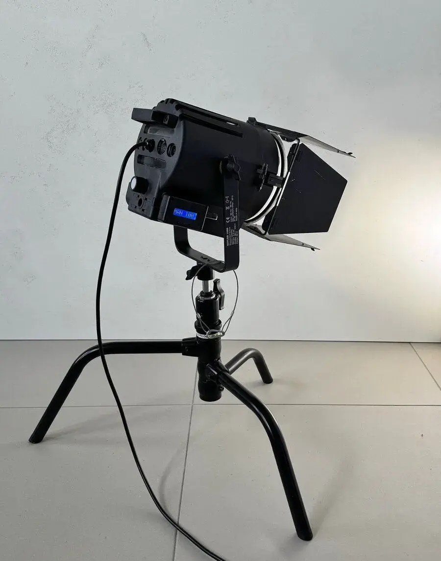 Lupo Dayled 1000 fresnel 5600 k