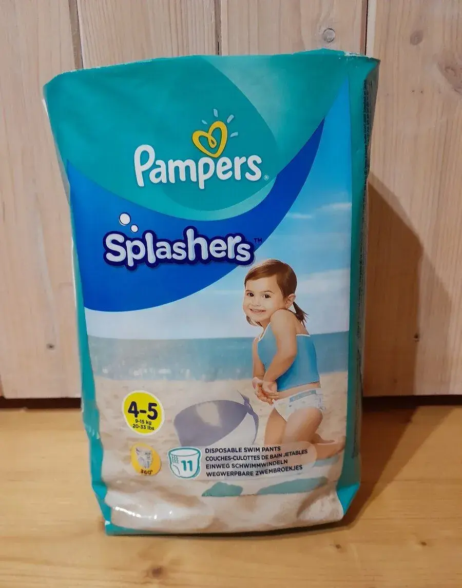Plenky do vody zn. Pampers, 11 ks