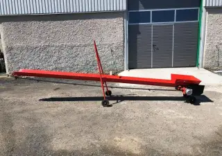 Elektrický pásový dopravník,přepravník dřeva (vč.DPH)