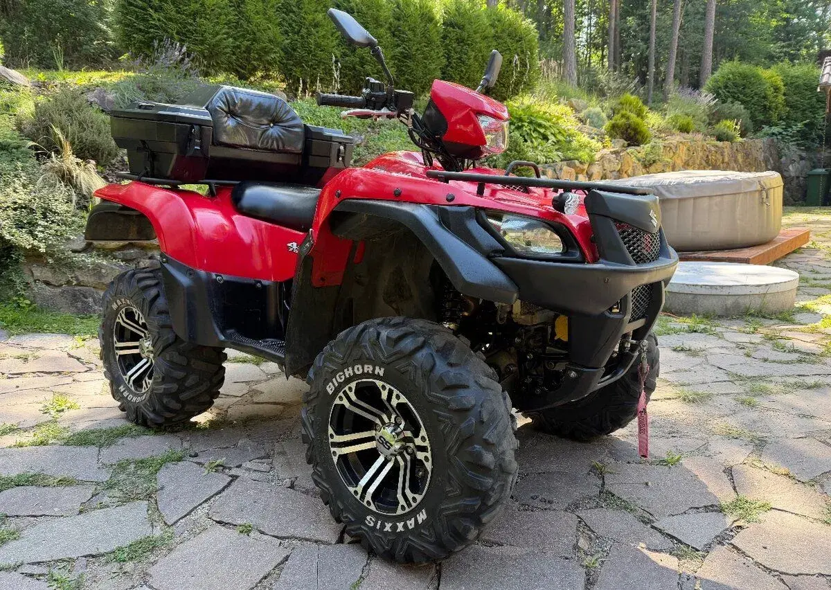 Suzuki kingquad 750