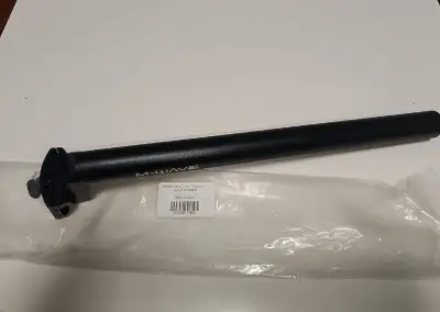 Sedlovka 27.2 x 359mm m-wave aluminium černá