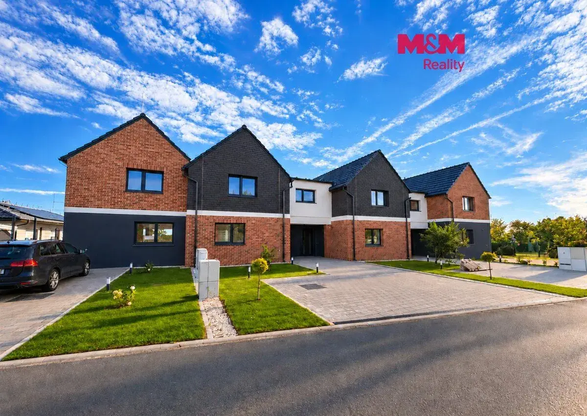 Prodej bytové jednotky/RD s garáží, 130 m², Syrovice
