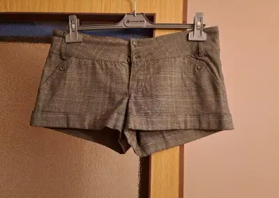 Dámské kraťasy vel.38