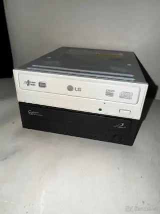 DVD mechanika