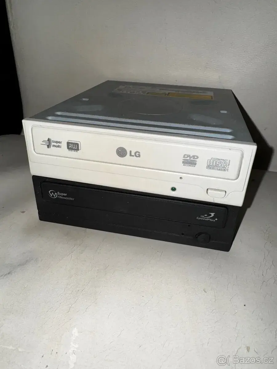 DVD mechanika