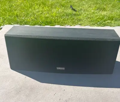 Yamaha NS-C80 – centrální repro pro domácí kino