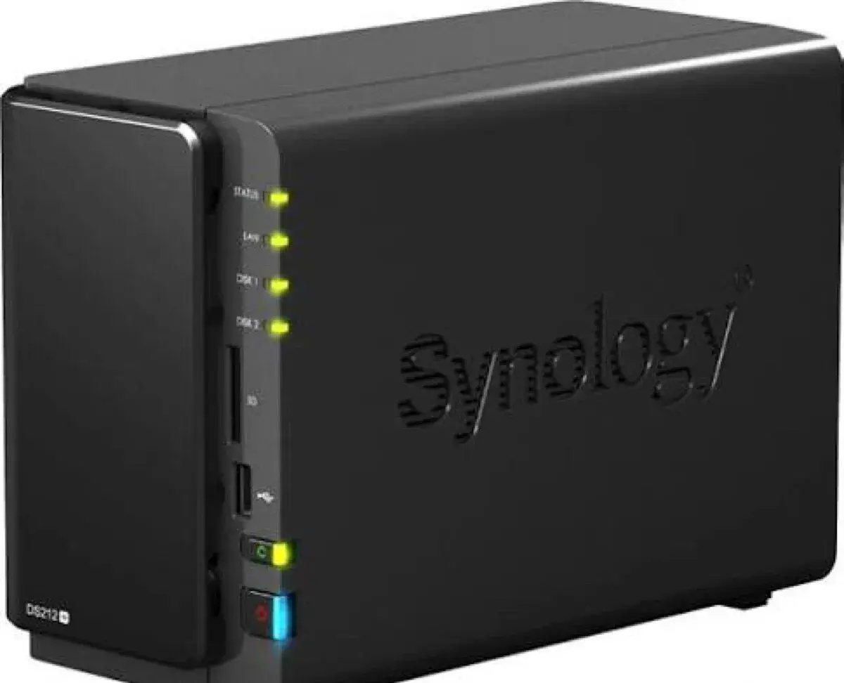 Synology DS212+ s 2x 3TB HDD