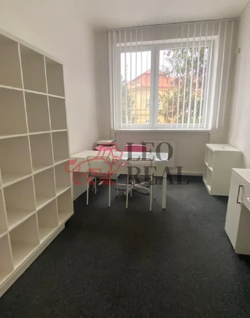 Pronájem obchodních prostorů 12,60 m2 blízko centra Vyškova