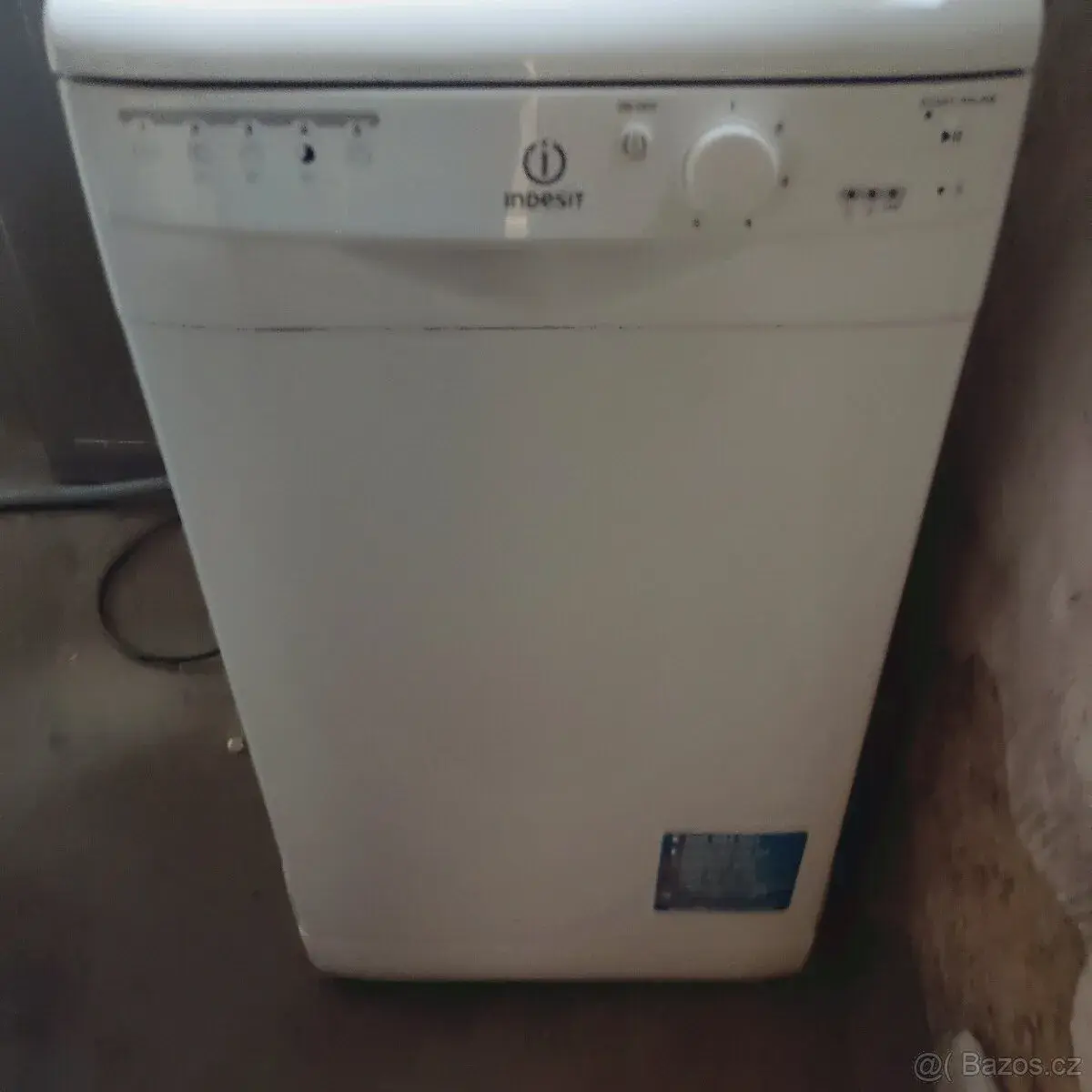 Myčku indesit