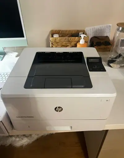 Laserová tiskárna HP Laser JetPro M404DW + Nový toner zdarma