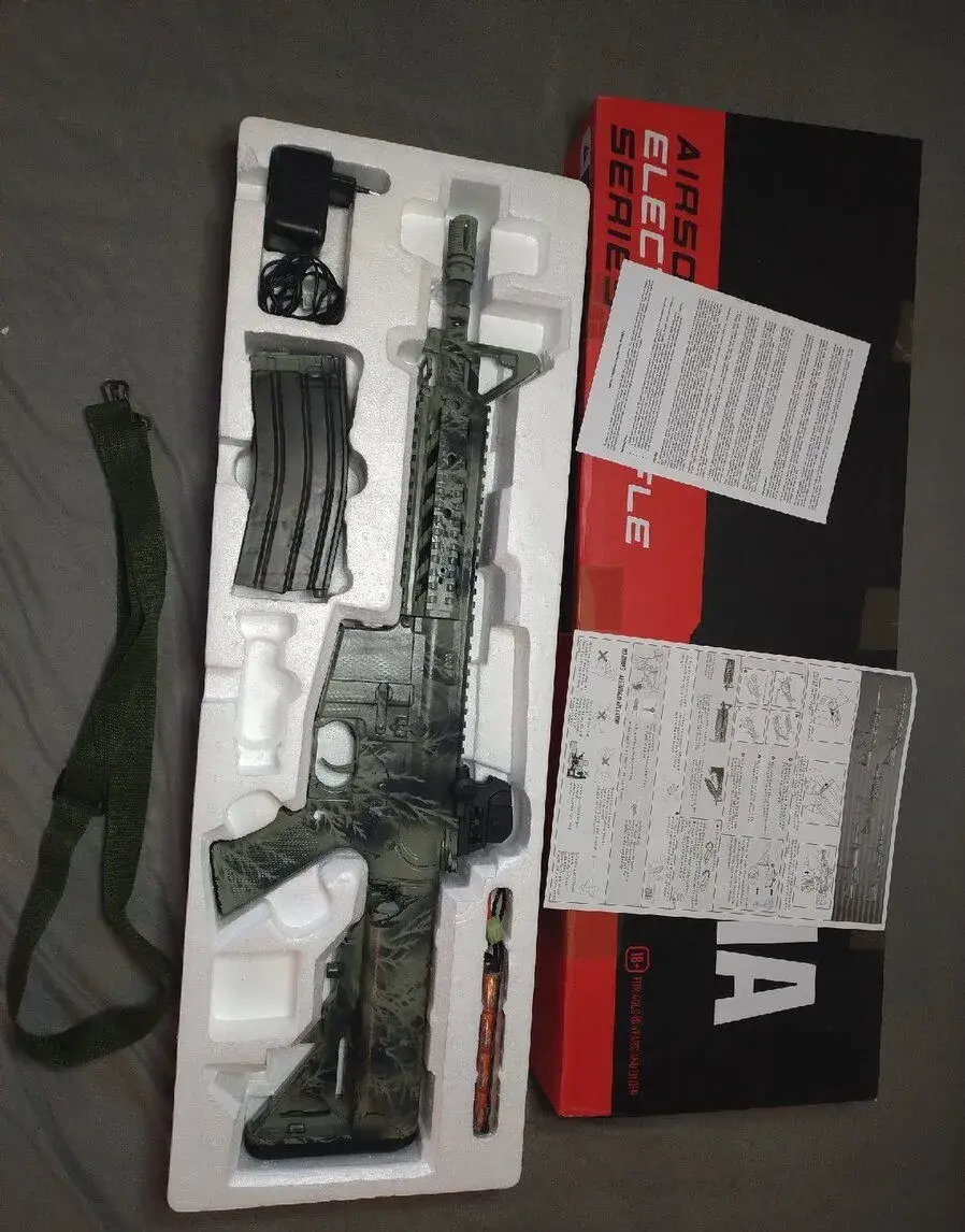 Airsoftová zbraň M4 CYMA