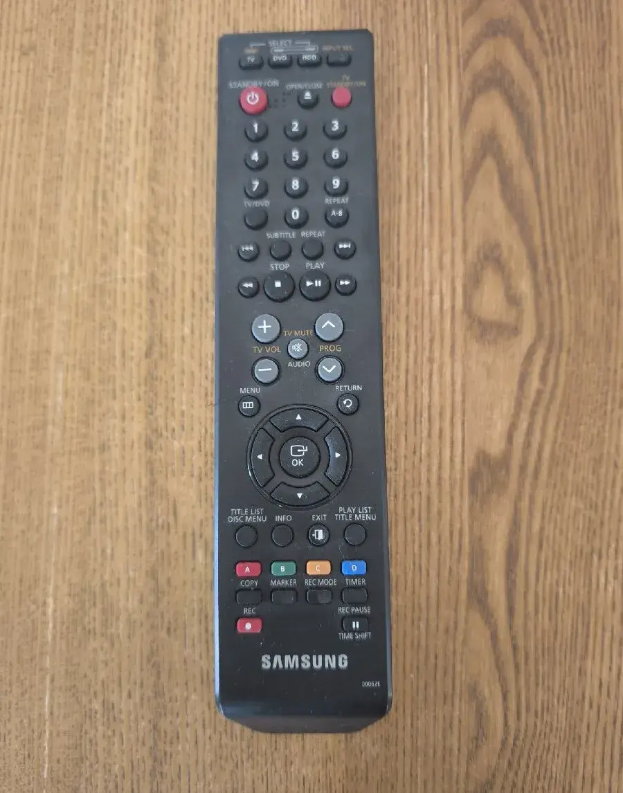 dálkový ovladač Samsung 00062E