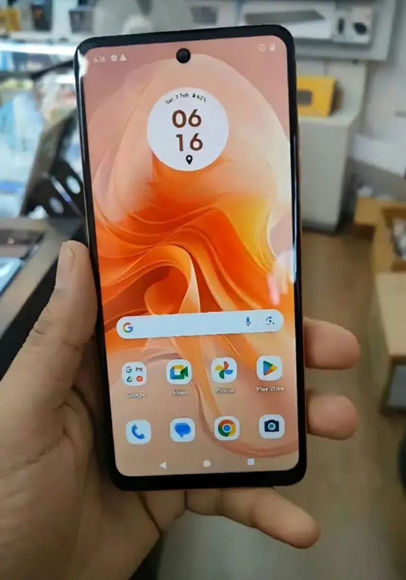 Motorola moto g04