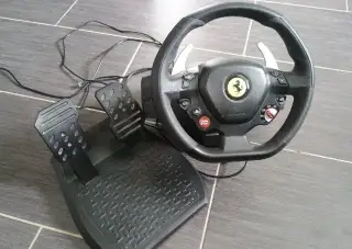 Herní volant thrustmaster T80
