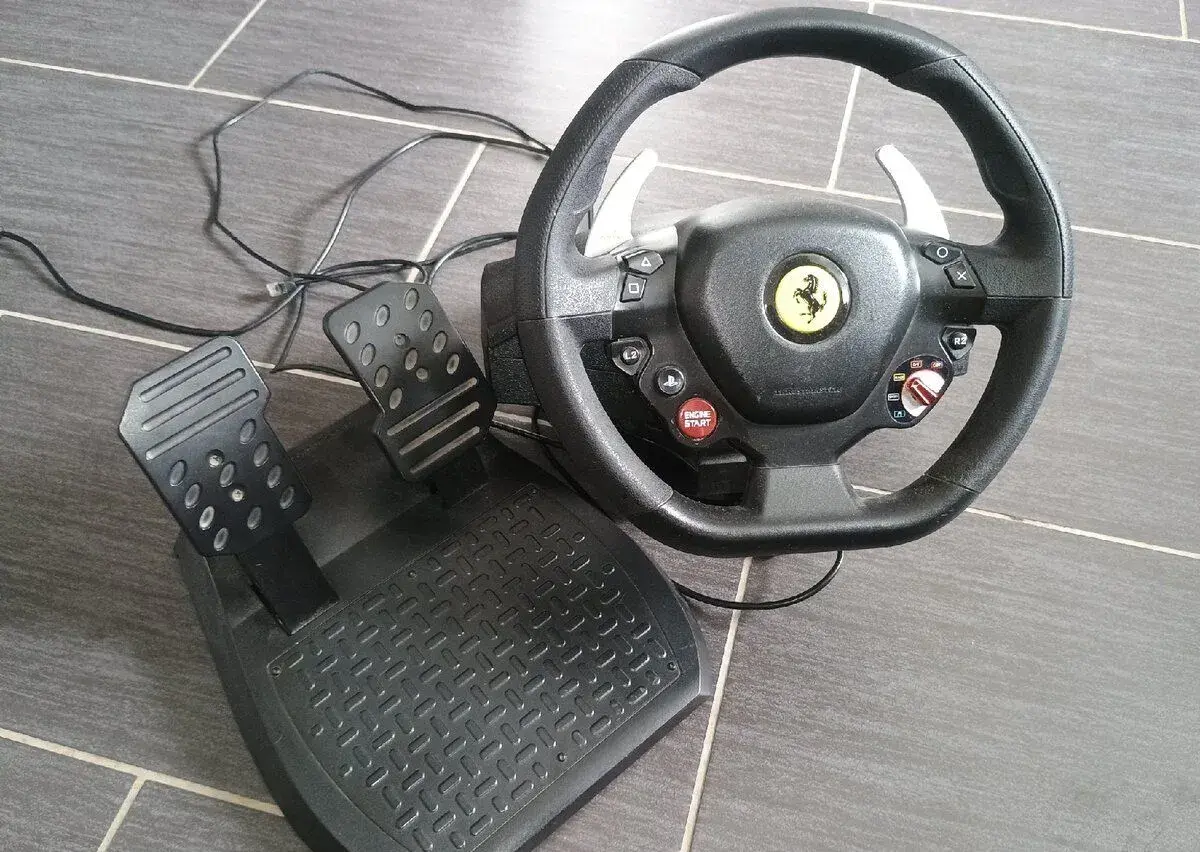 Herní volant thrustmaster T80