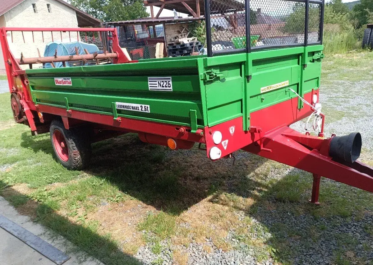 ROZMETADLO HNOJE 2,5T