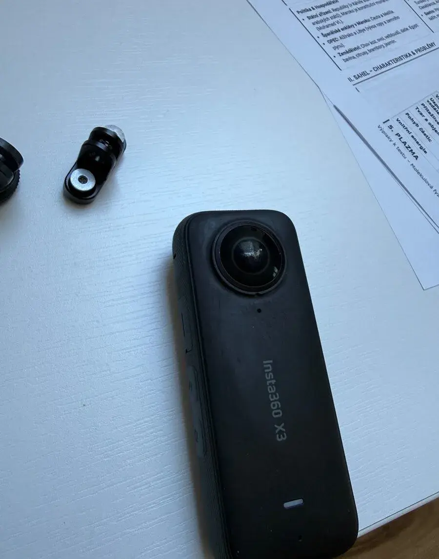 Insta360 X3