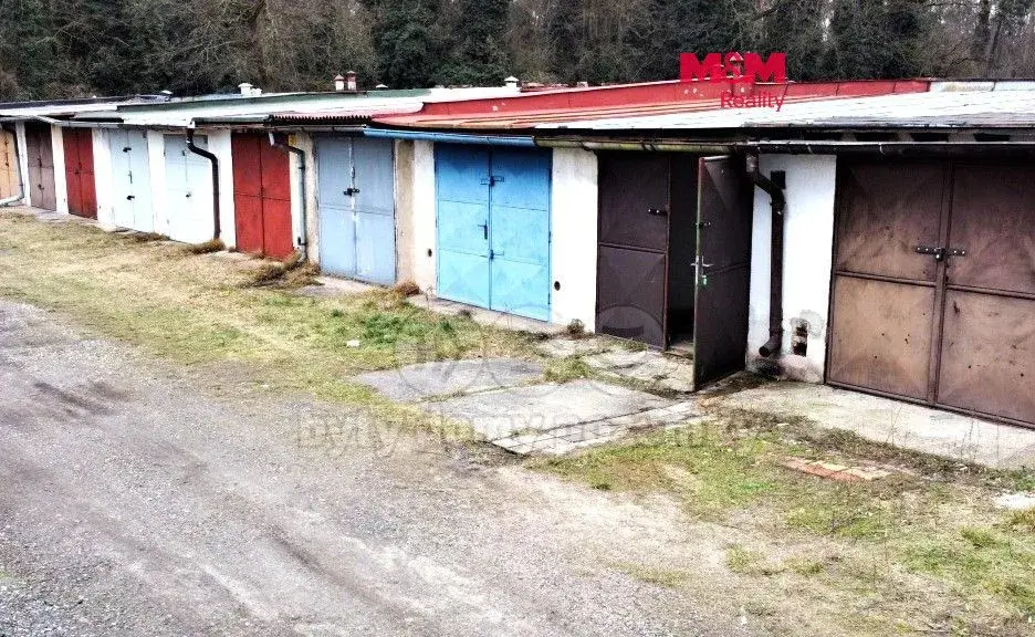 Pronájem garáže, 18 m², Kolín, ul. Zličská