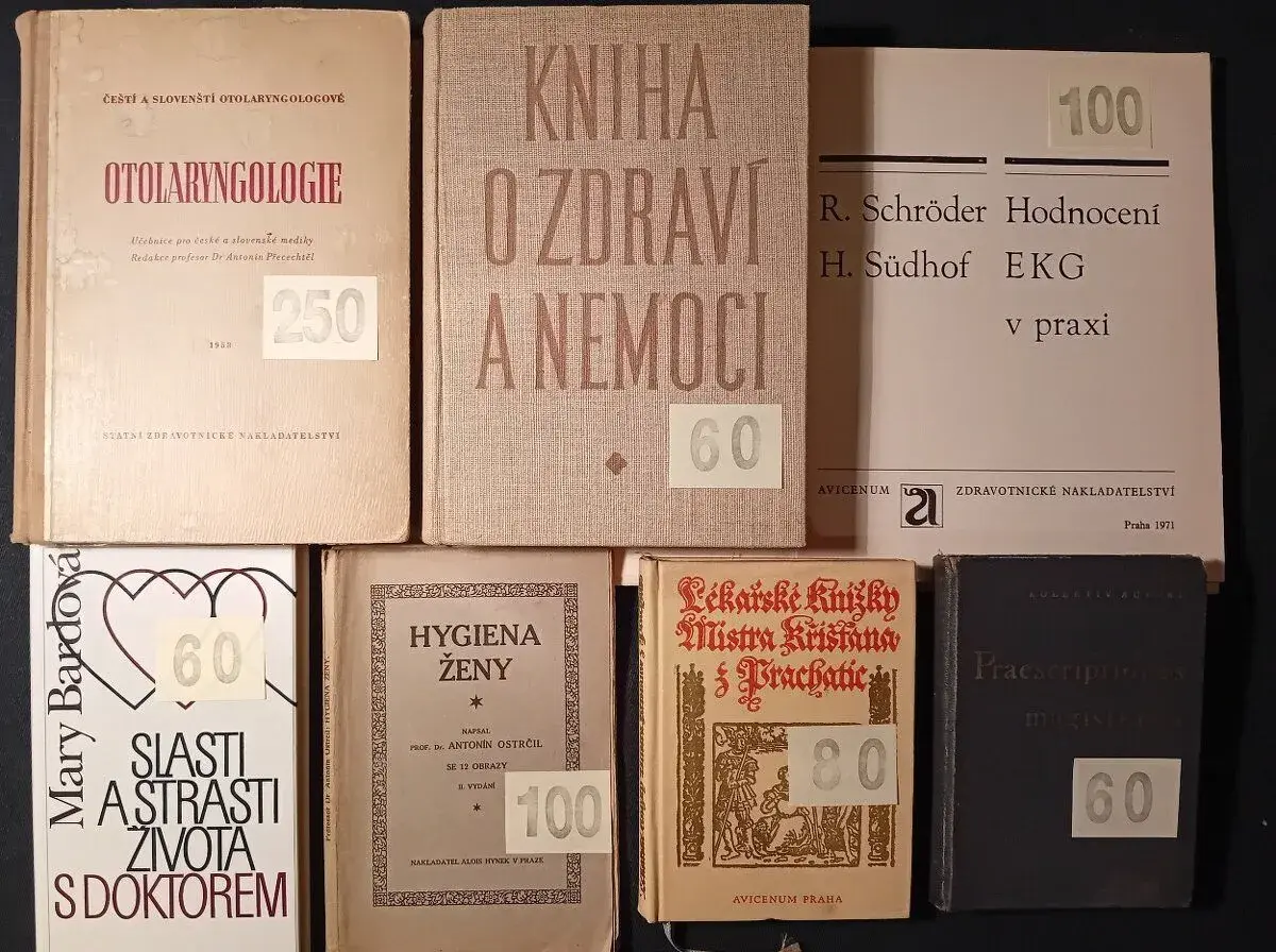 MEDICÍNA - VÝCHOVA - DĚTI - KNIHY - 51 TITULŮ - CENY UVEDENY