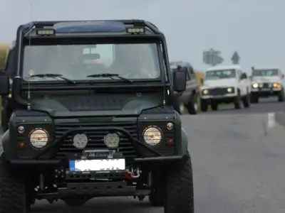 Land Rover Defender – 254 000 km