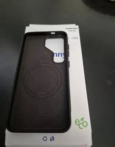 Kryt Leather Frame Sam Galaxy S24 G5 černý
