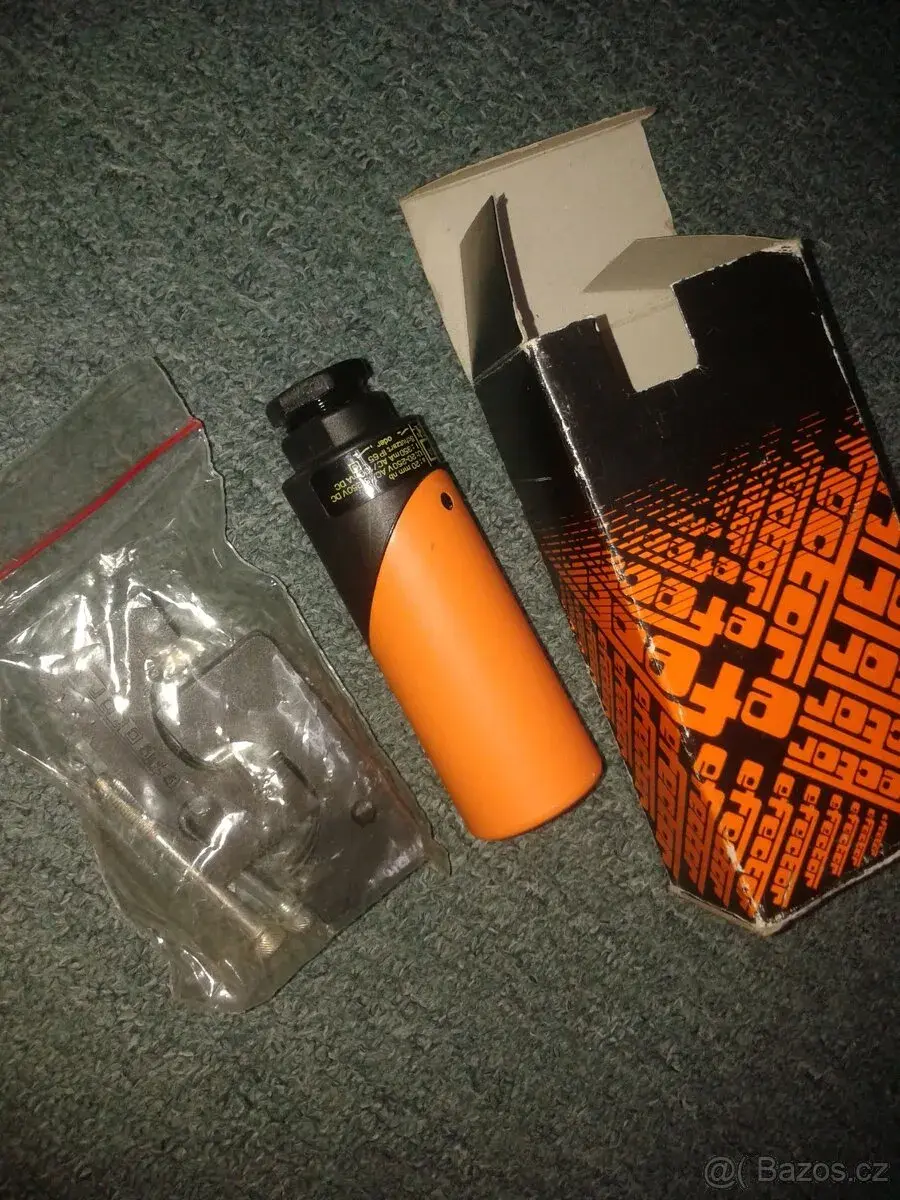 Induktivní senzor Ifm Efector IB0072 IBE2020-FBOA