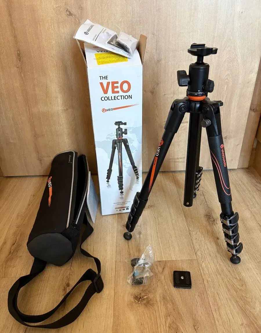Stativ Vanguard VEO 235AB + kulová hlava BH-50
