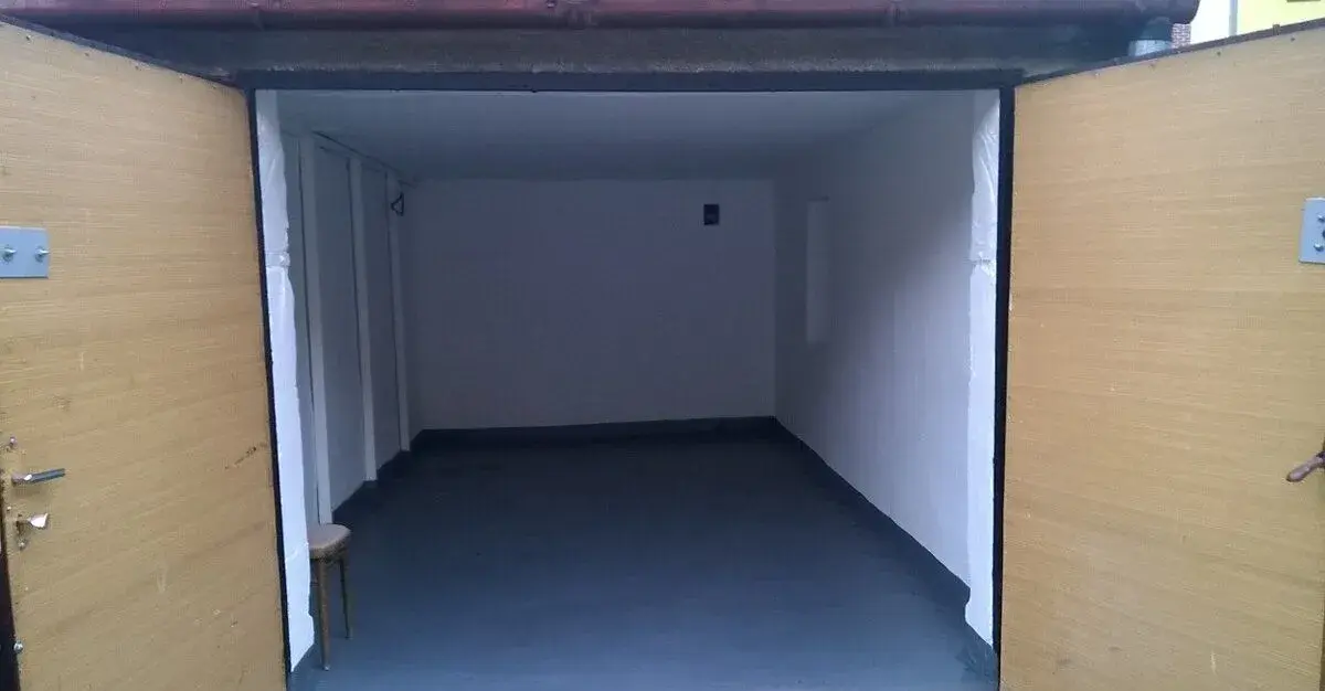 Garáž Opava Město - Solná/Nákladní 21m2