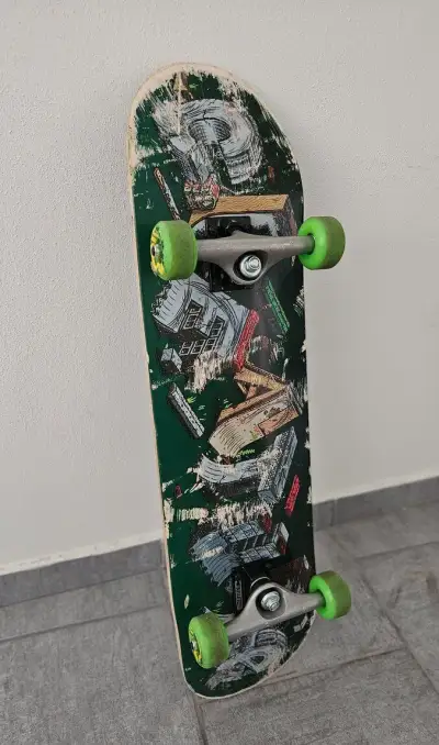 Creature Skateboard