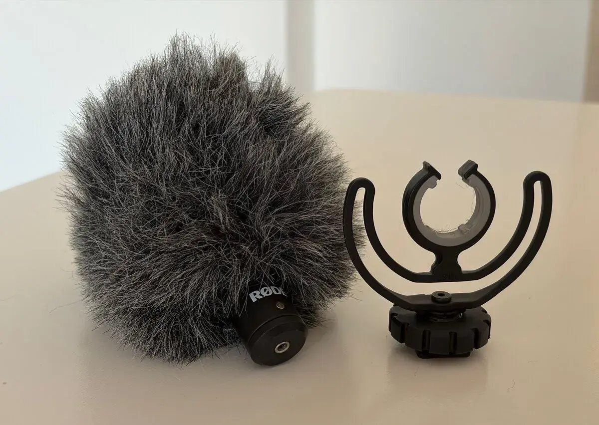 Mikrofon RØDE VideoMicro s protivětrnou ochranou