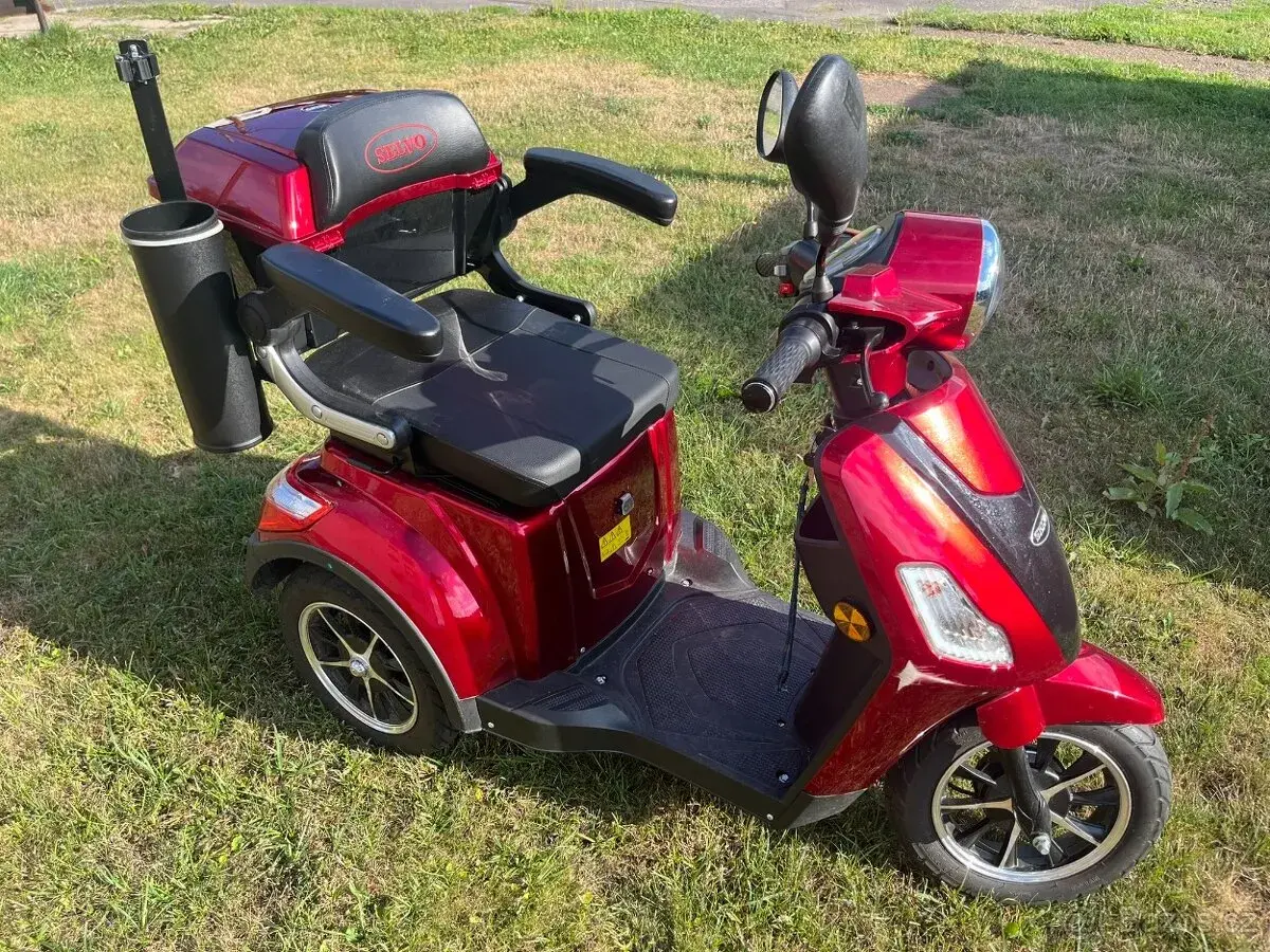 El. Tříkolku pro důchodce SELVIO S3100 Li