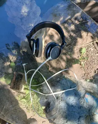 Sluchátka Sony