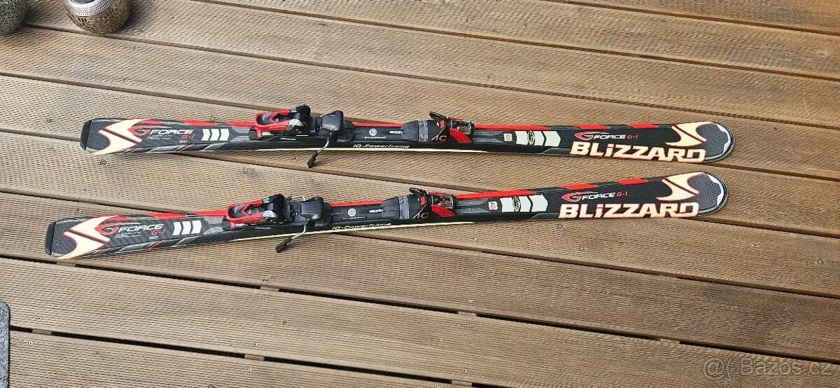 Blizzard G-Force G1 160 cm + vázání – velmi pěkný stav